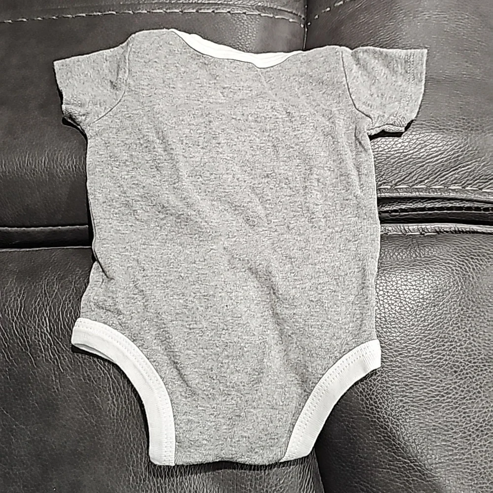 Nike onesie - Picture 6 of 6